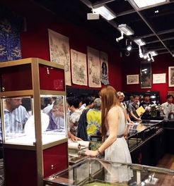 法国巴黎福羲国际拍卖集团 欧洲最大拍卖行之一